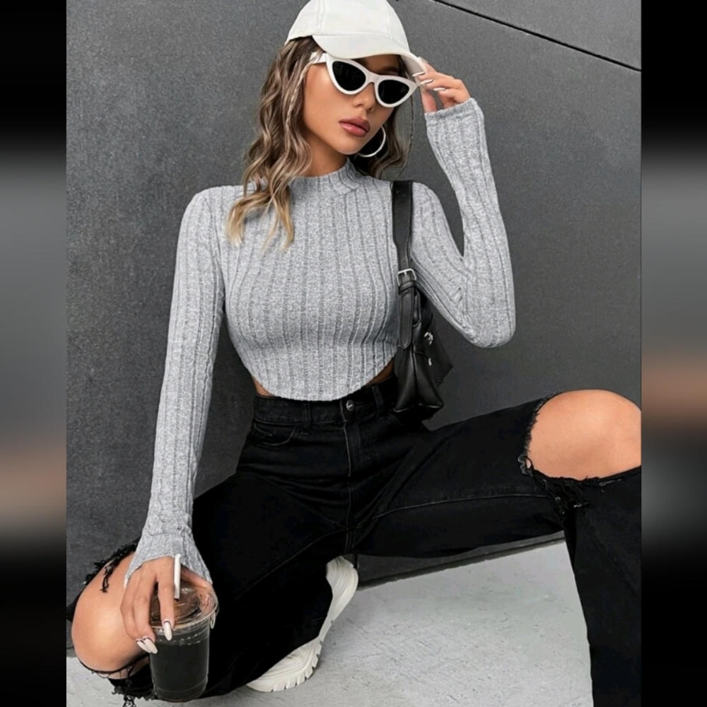 New Solid Crop Tee - image 5